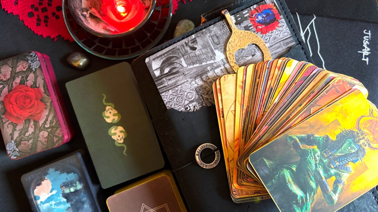 February Favorites (2026): Tarot and Oracle Decks, Paint Pens and More!