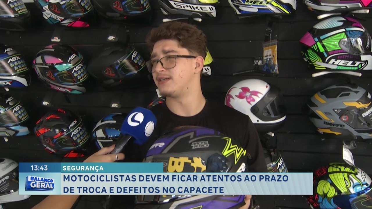 Segurança: Motociclistas atentos à troca e defeitos no capacete.