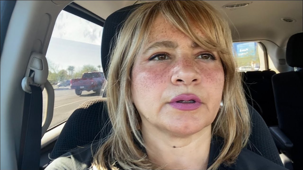 جولة في حديقة منزلي الأمامية