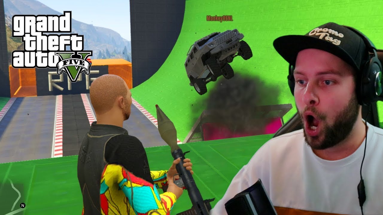 GTA V - PAS OP VOOR DE TREIN EN RAKETTEN JOB!