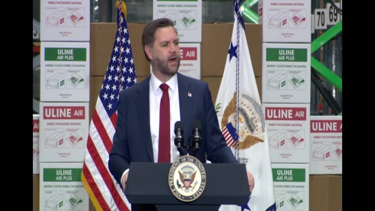 JD Vance reveals President Trump hated his shoes, pauded meeting to buy him new ones