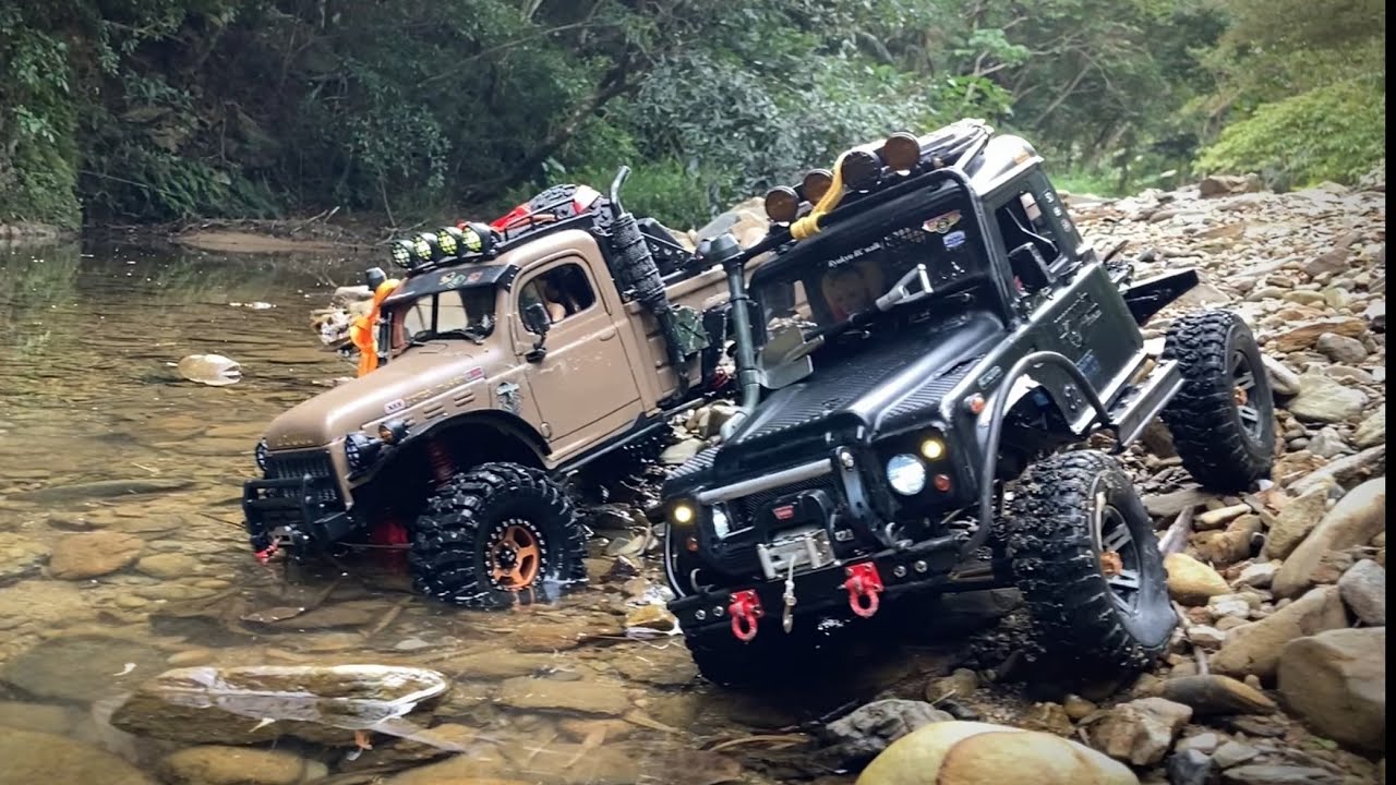 Dodge Power wagon  LAND ROVER defender 90  1/10 scale  crawler  RC track