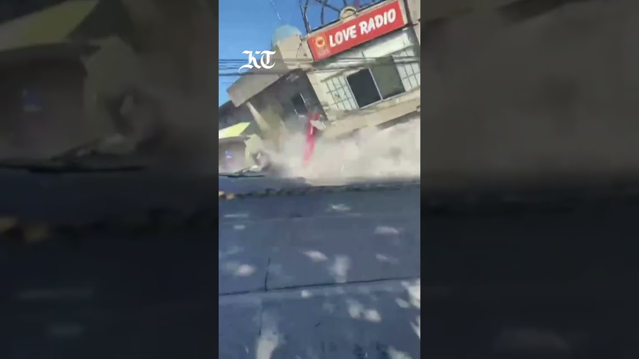 Watch | Jollibee store collapses as earthquake hits southern Philippines | Khaleej Times