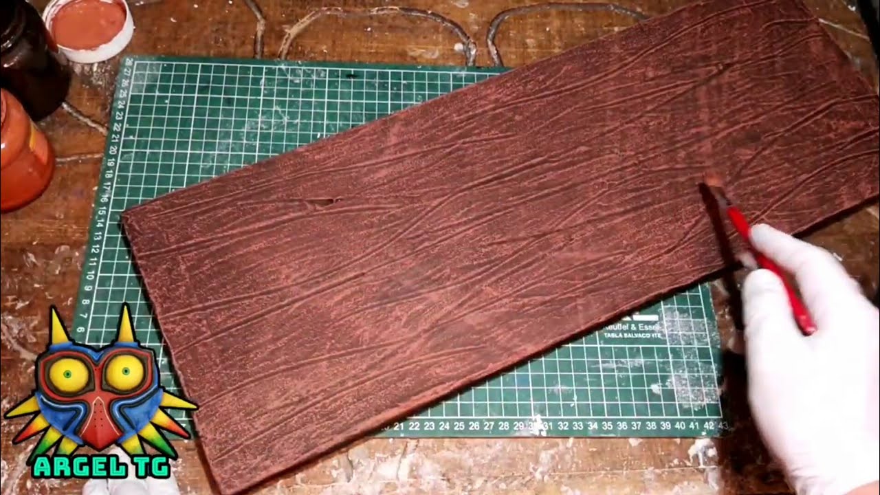 Wood texture on cardboard