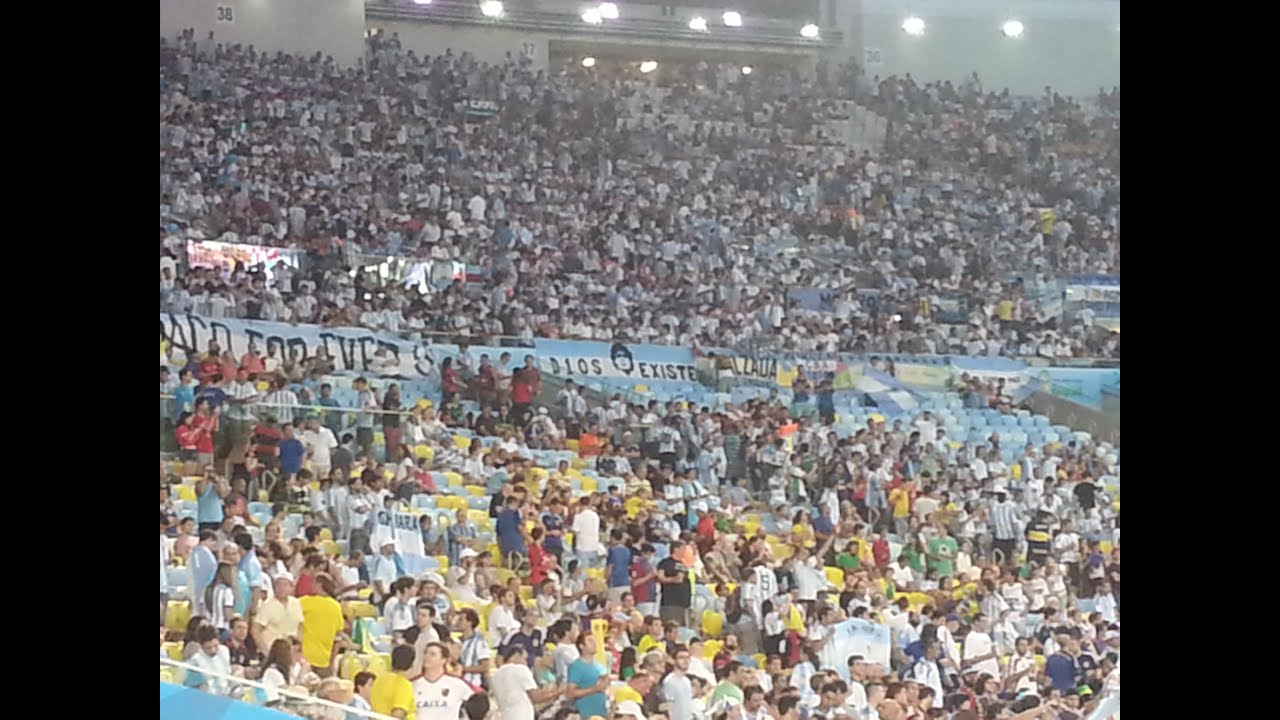 Festa Argentina no Maracanã - Fiesta de Hinchada Argentina en Maracanã - Argentine Fans at Maracanã