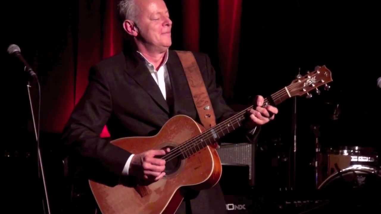 Tommy Emmanuel - Jingle Bells - Live 2011 HD