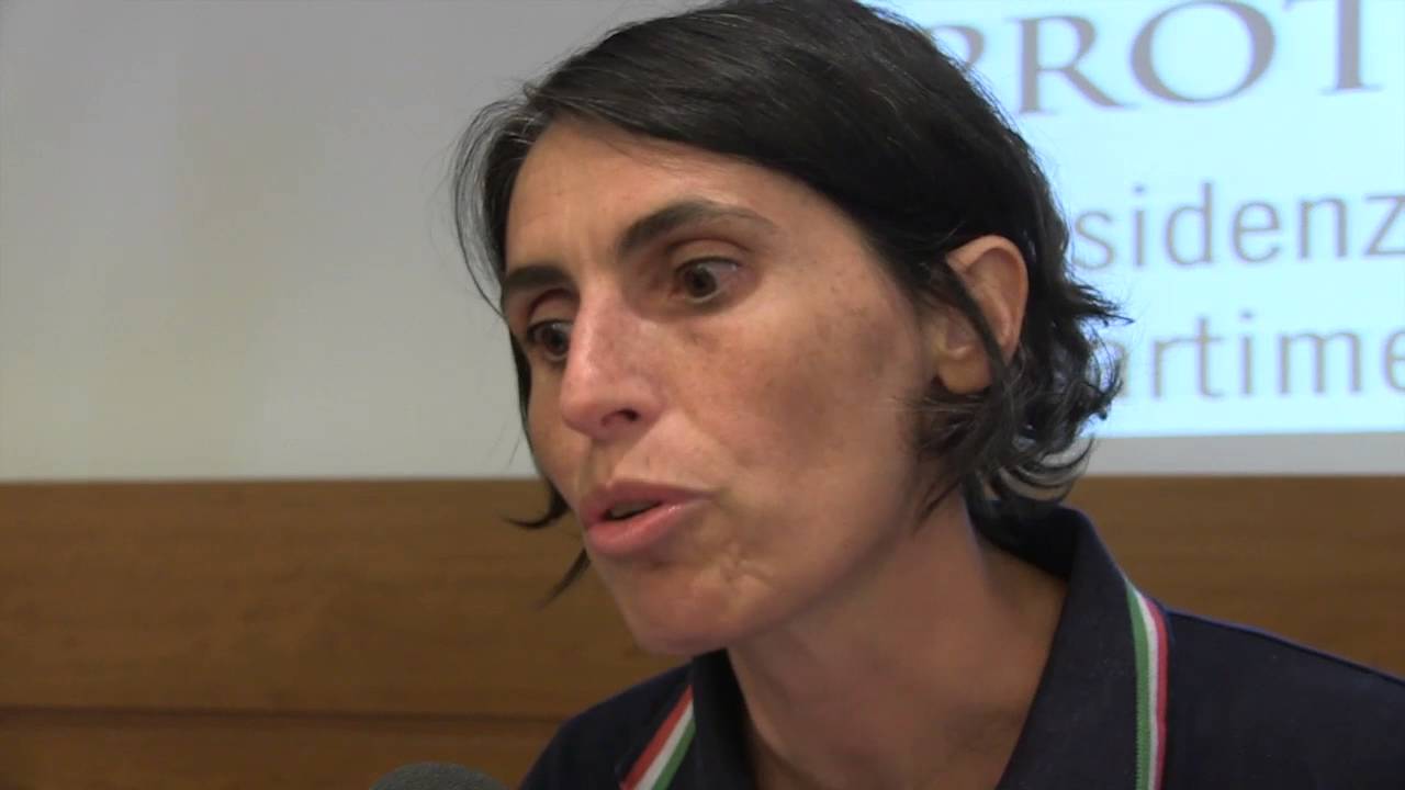 Sisma, bilancio della Protezione Civile: “38 vittime, centinaia di feriti”