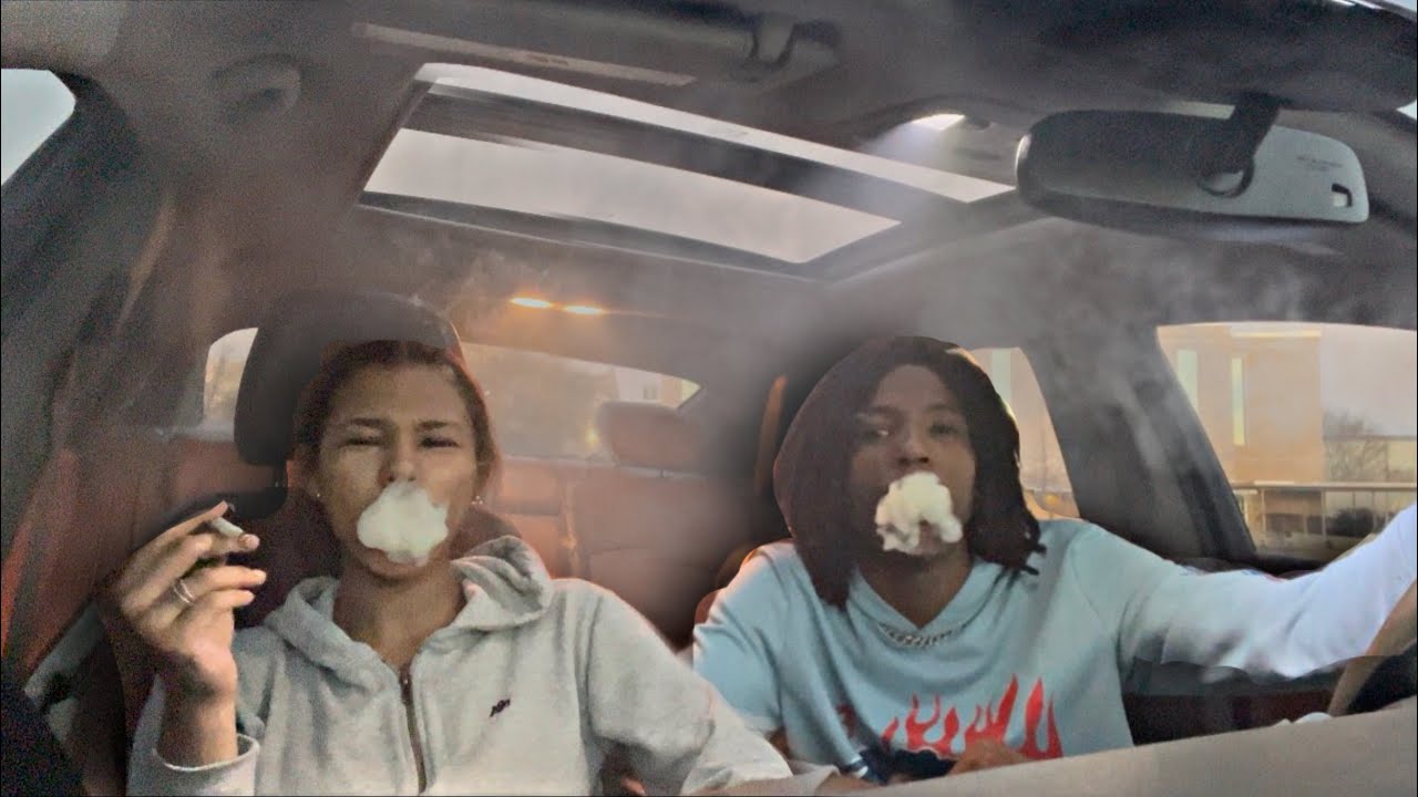 FIRST HOTBOX SESH IN MY NEW CAR🚗🍃
