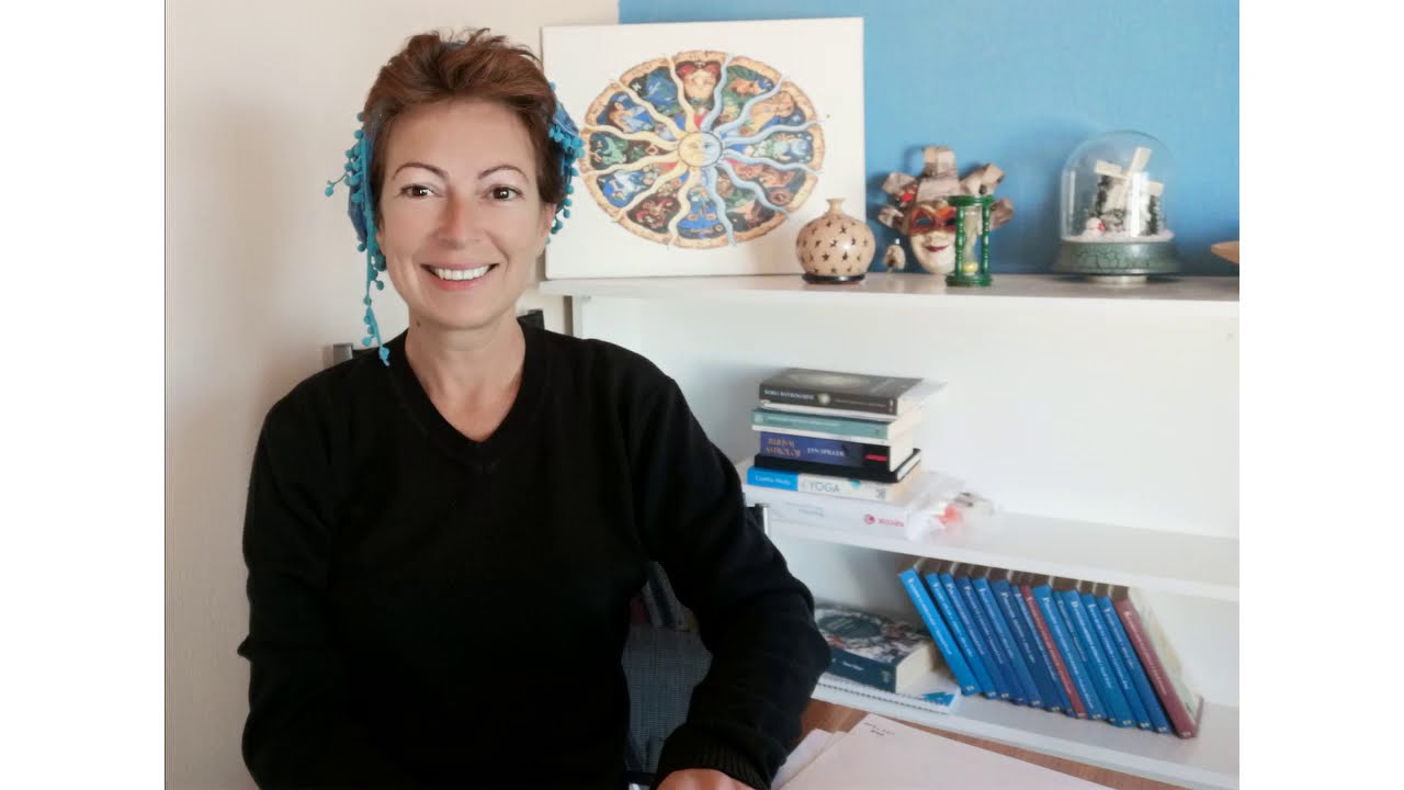 ASTROLOJİDE GEZEGENLER KONUSU - AY