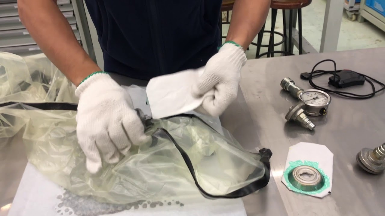 Wet Lay-up Process 12 - De-bag