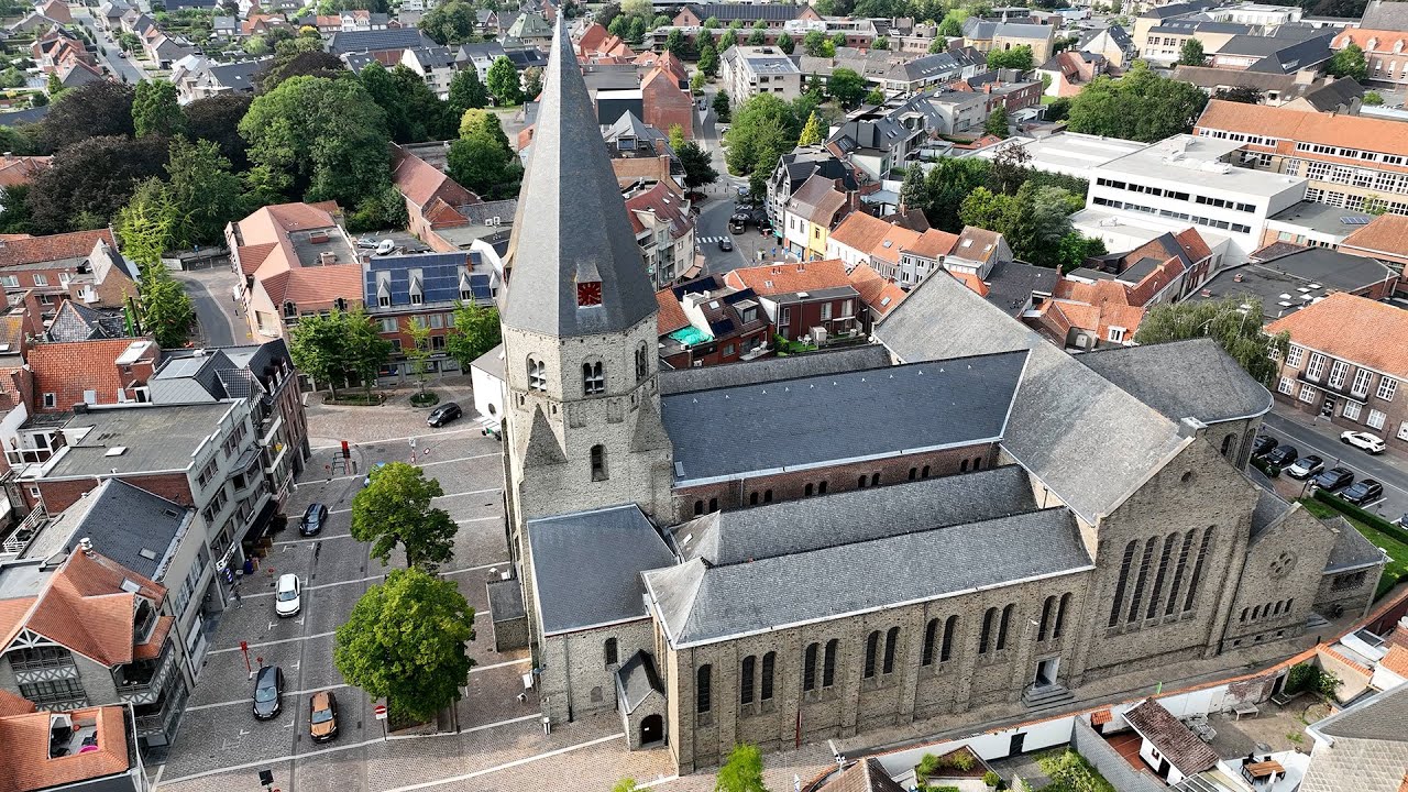De Sint-Pieterskerk van Torhout