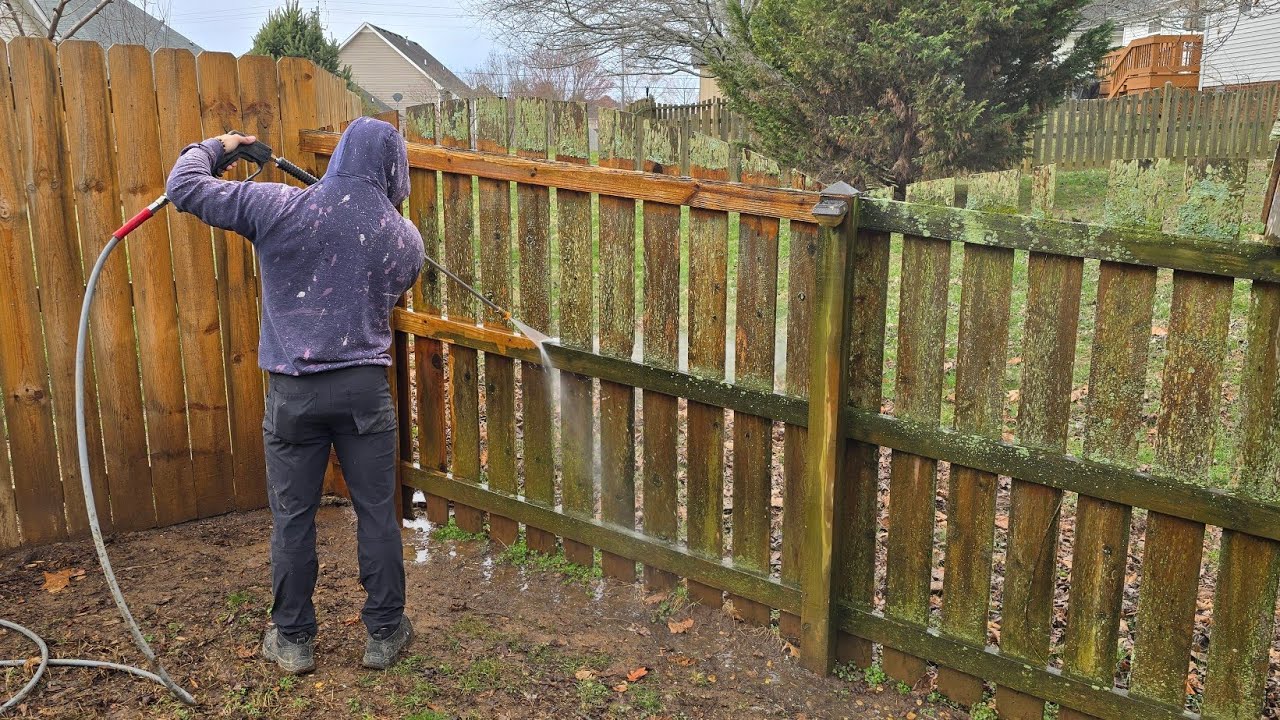 Transforming a Decade-Old Fence: Cleaning Tips