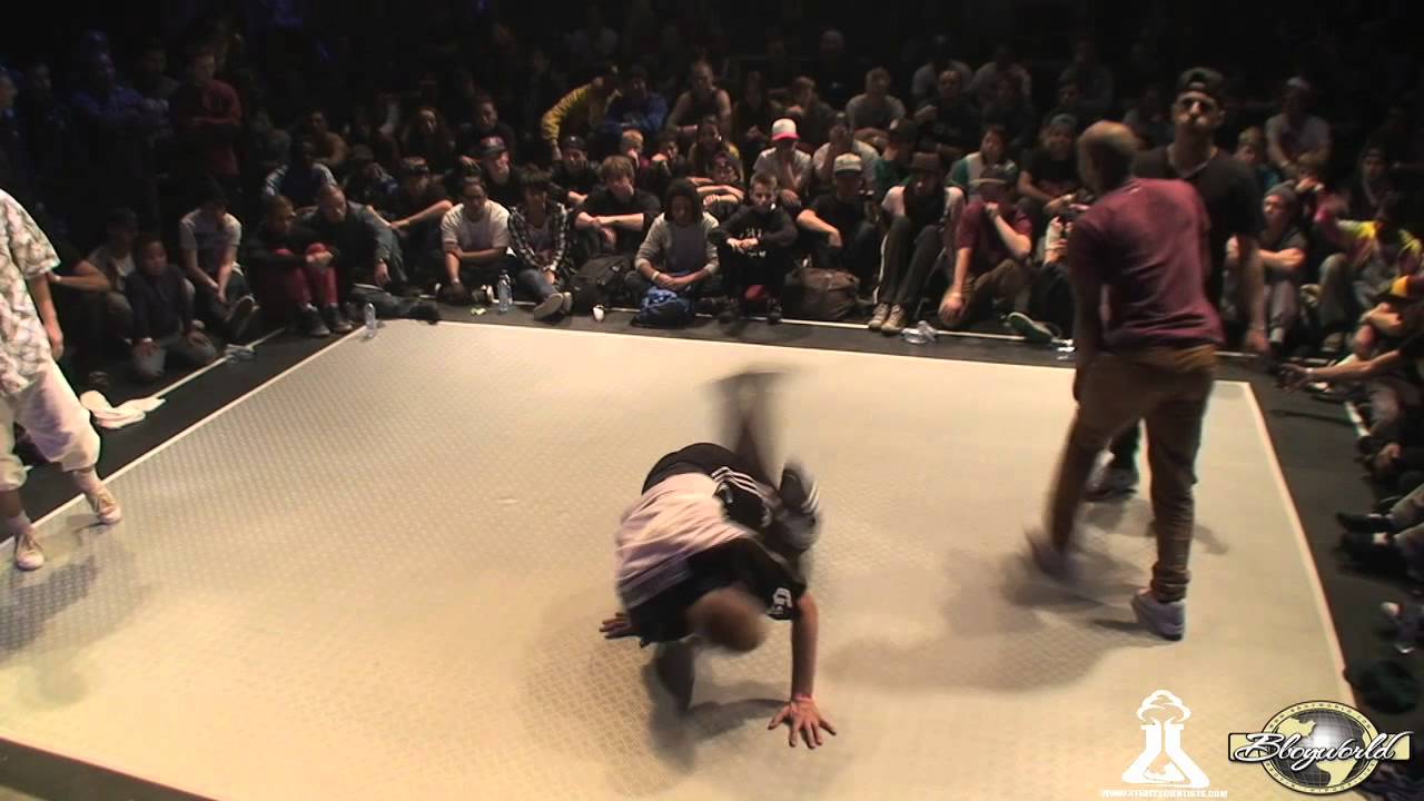 Kosto & Robin vs Wild Willy & Tawfiq | FLOW ONE THREE 2011