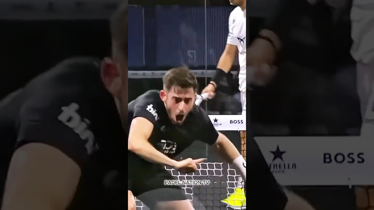 JON SANZ! CRAZY POINT! 🔥​🔥​​#padel #padeltime #sports #highlight #crazy #highlights #premierpadel