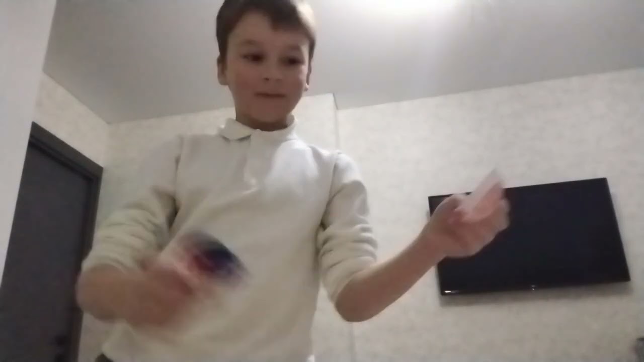 Я открыл 12 киндеров ОСД