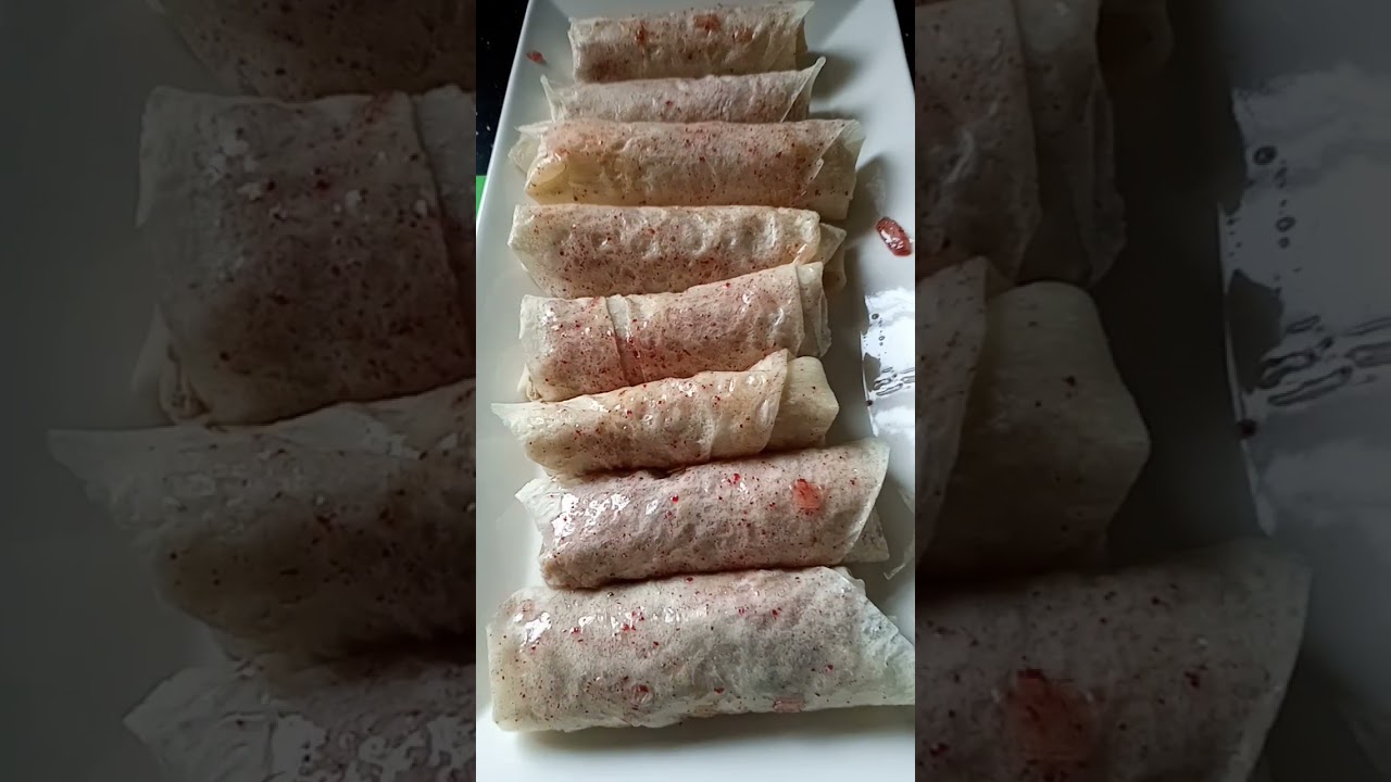 preparing yummy and crispy musakhan roll