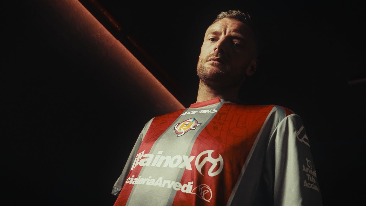 𝗦𝘁𝗿𝗮𝗱𝗶𝑽𝒂𝒓𝒅𝒚 is here - Jamie Vardy to U.S. Cremonese