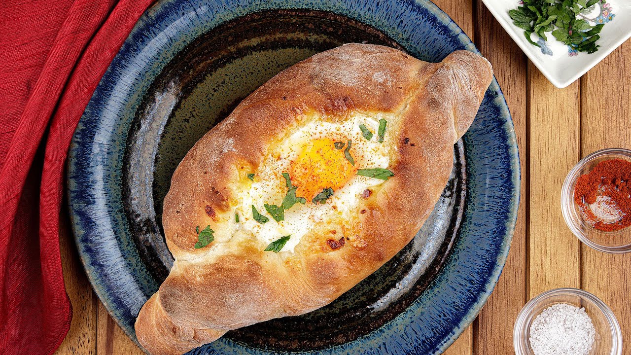 Khachapuri Adjaruli | Georgian Cheese Bread Boat