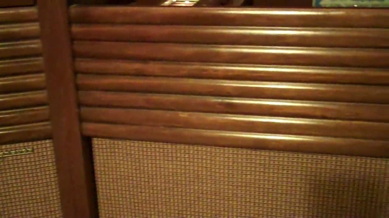1960 Magnavox console stereo demonstration