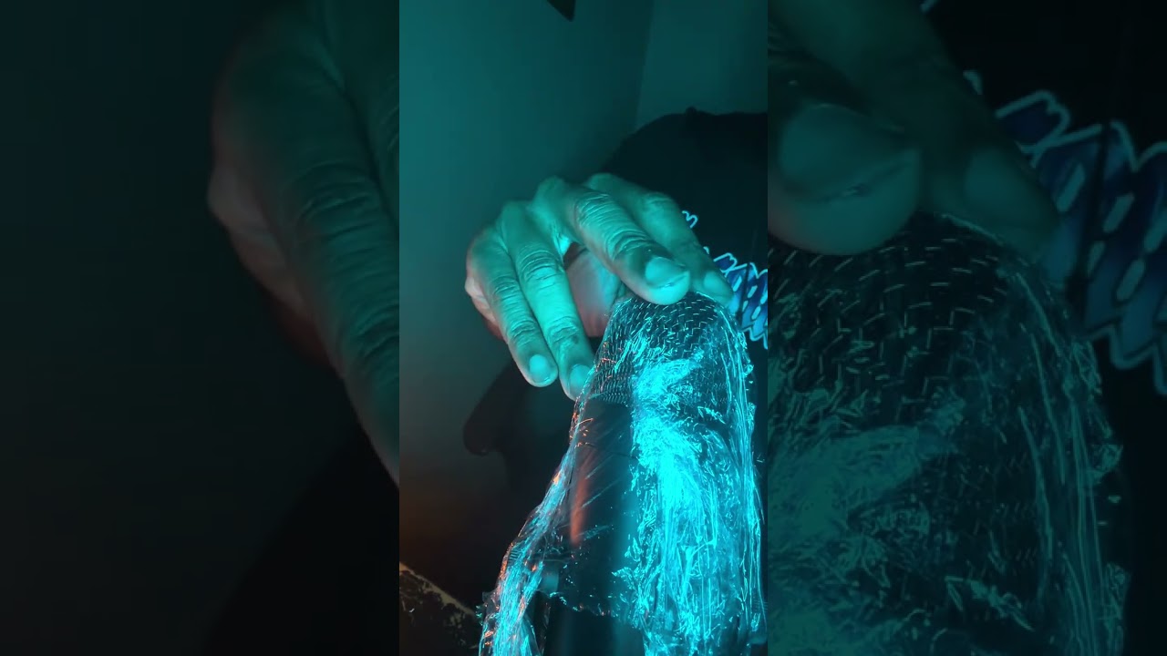 ASMR | Rubbing Saran Wrap 