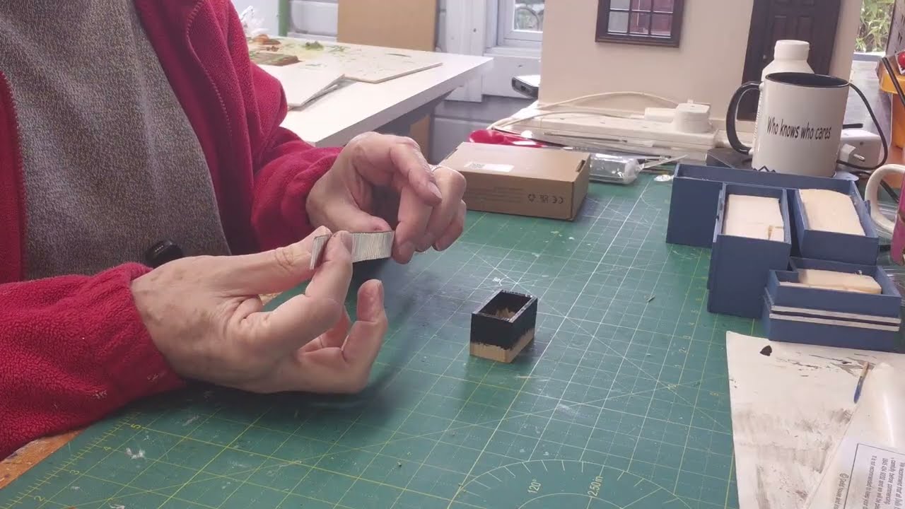 Making Miniature Plants for the Art Deco House!!!