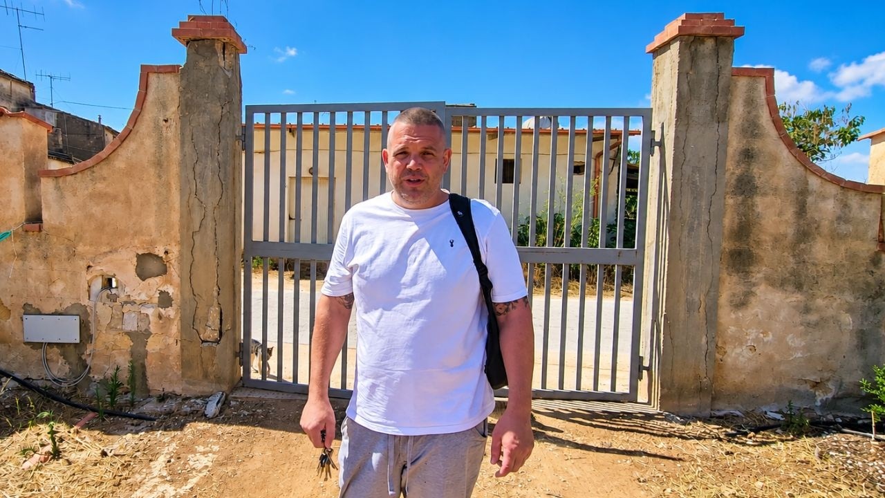 (88) This Was the BIGGEST Day of My Entire Sicilian Villa Renovation