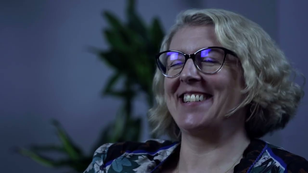 Carla Stronge in the Spotlight