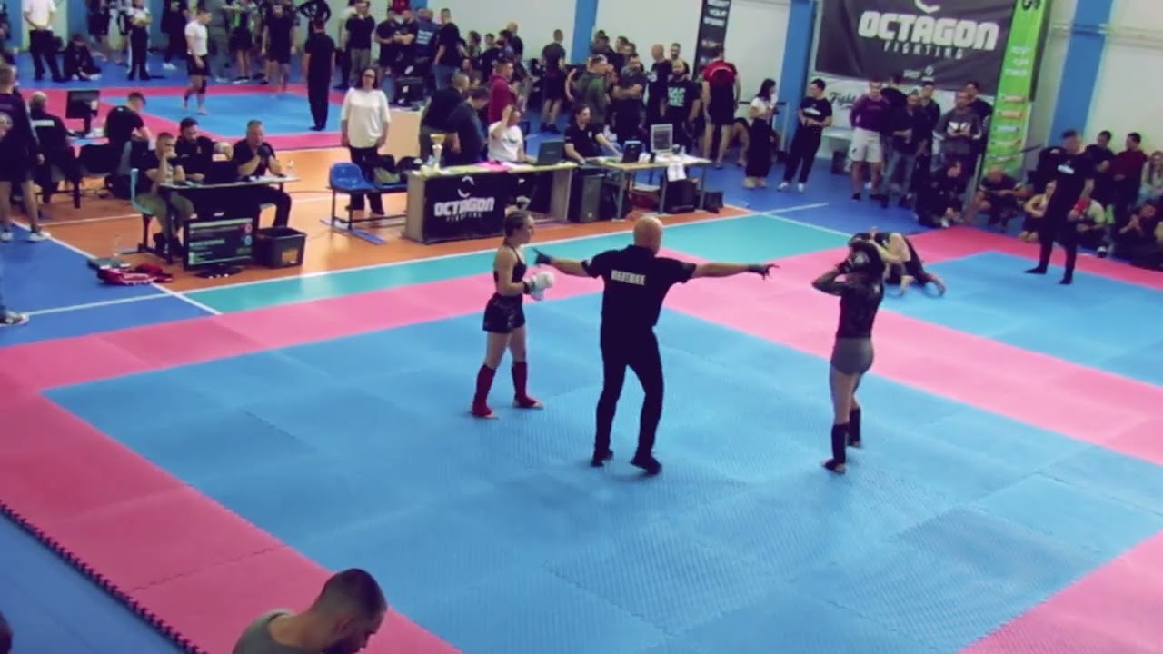 MMA Women -52,2 kg Mina Chatzopoulou vs Antonia Almpani 