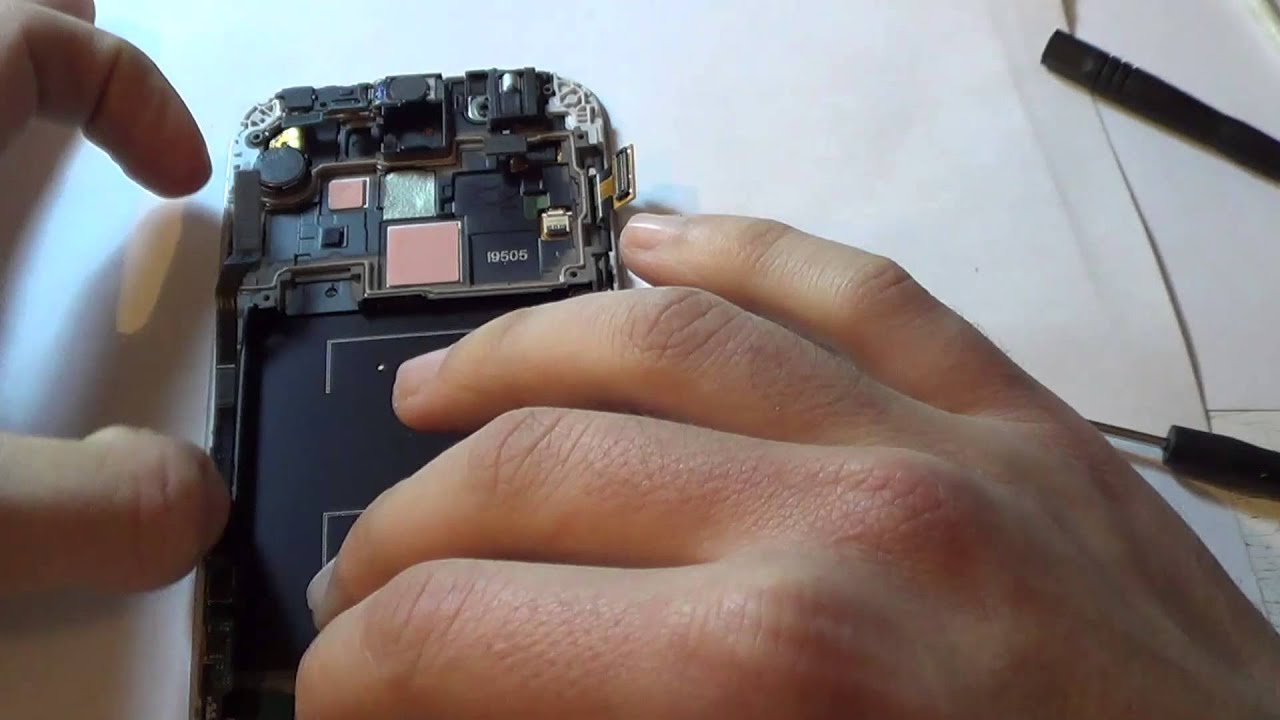 Come cambiare il display del Samsung Galaxy S4 [Parte 2]