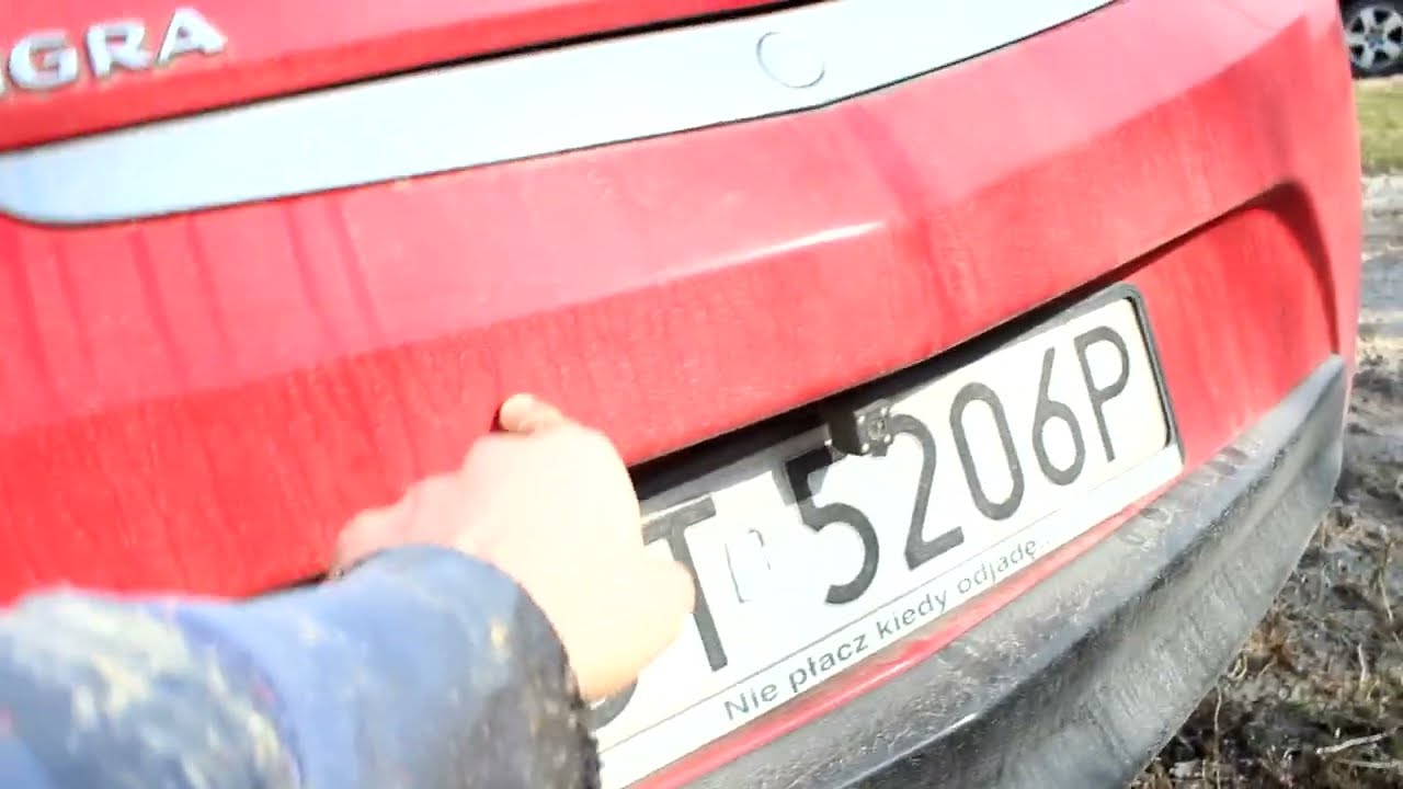 Montaż czujnik&oacute;w parkowania - Opel Tigra B