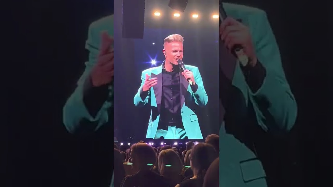 Westlife 20th November 2022 Glasgow Hydro Nicky chatting