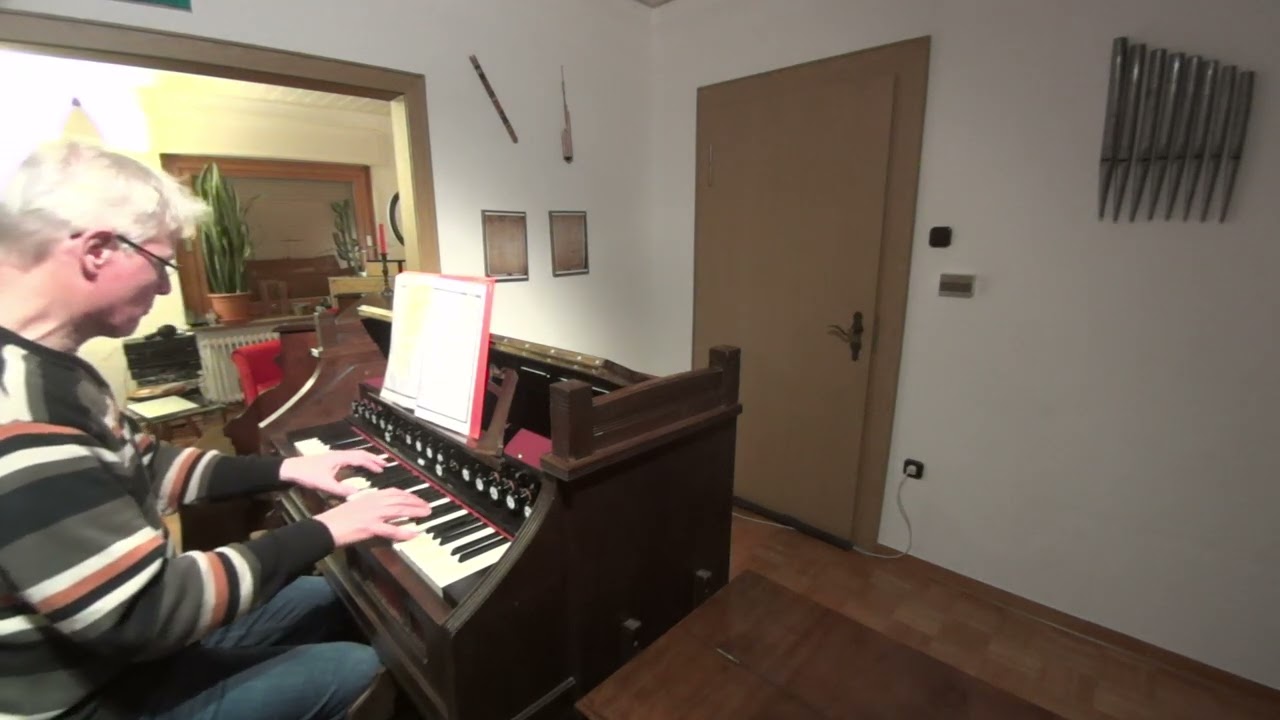 Paul Mania (1882 - 1935): Praeludium in Es, für Normalharmonium