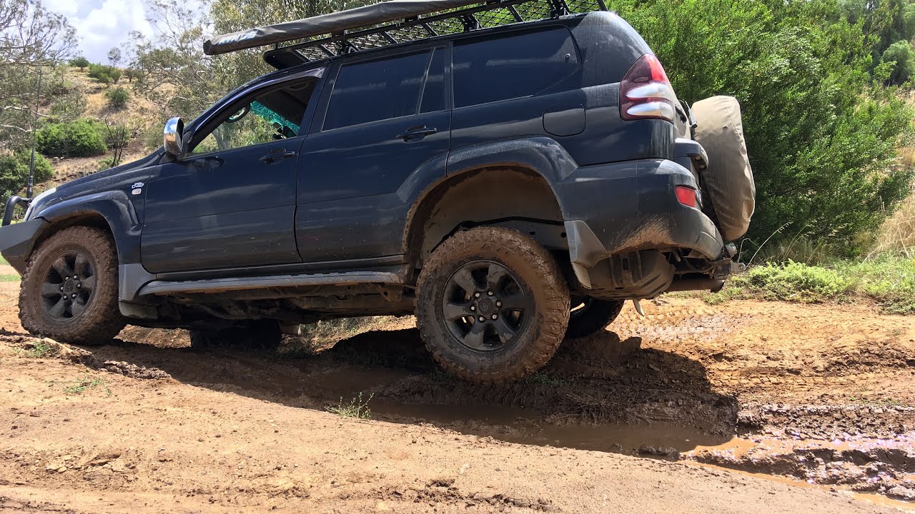 OZ PRADO CREW @ MELBOURNE 4x4 TRAINING 1