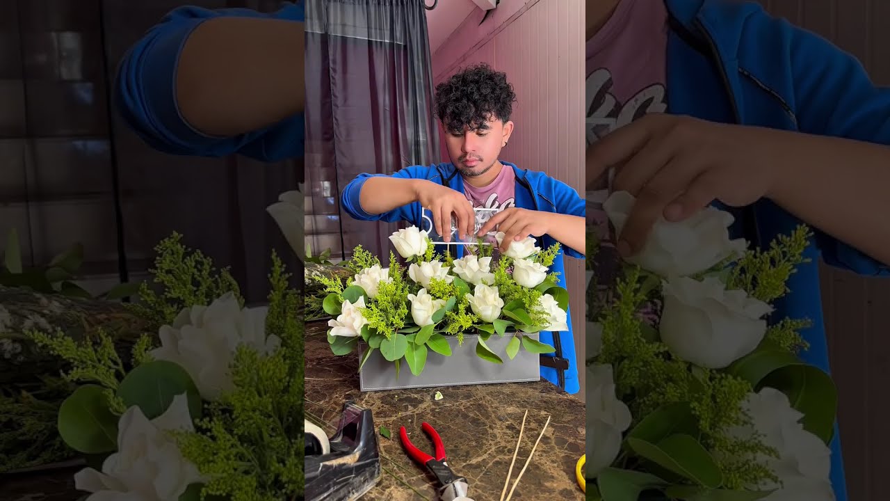 Money with stand bouquet design #komisun1989 #florist #flowers