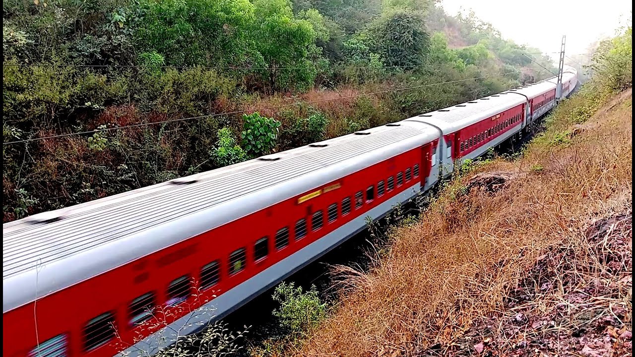 The Electric Beast at the Tunnel’s Edge | Konkan Railway | 19578 Jamnagar Tirunelveli Express