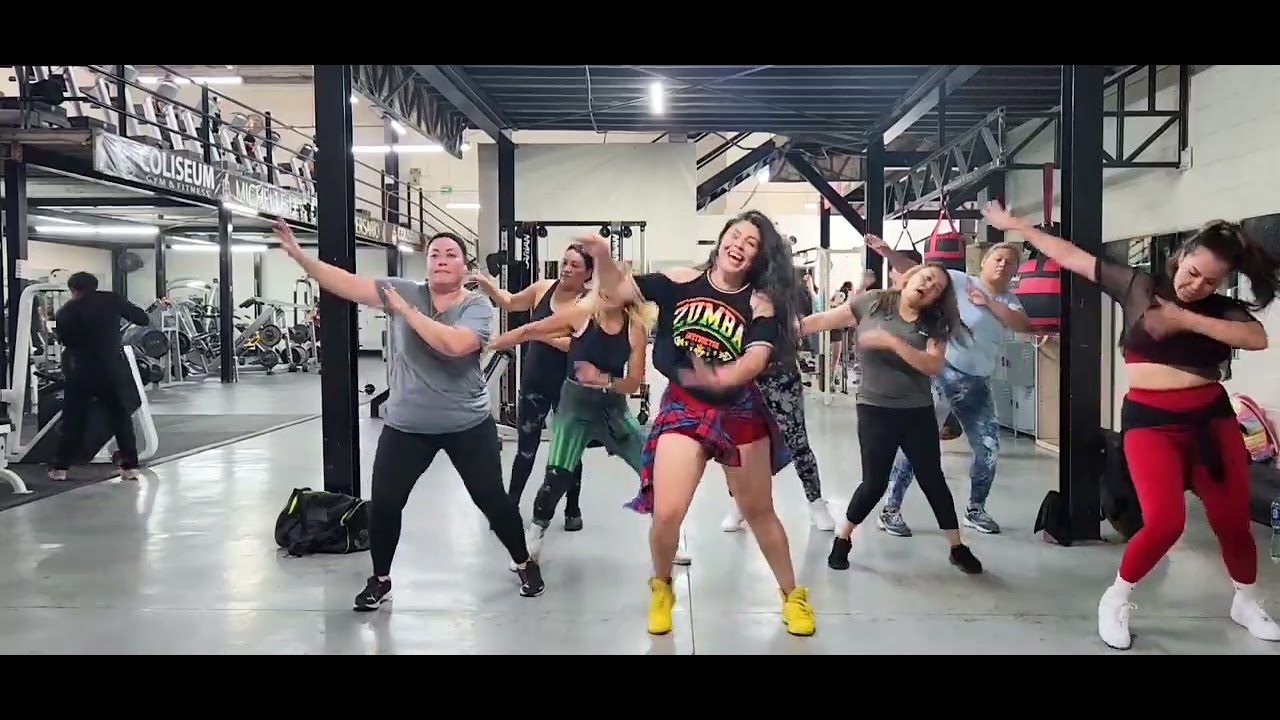 ZUMBA ELY MORENO ❎️ASI YO SOY❎️ @OlgaTanon #zumba