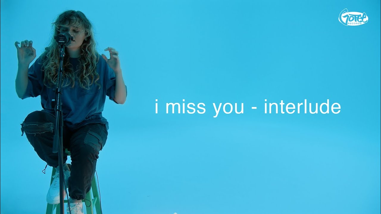 Hollyn - i miss you (interlude) [acoustic]