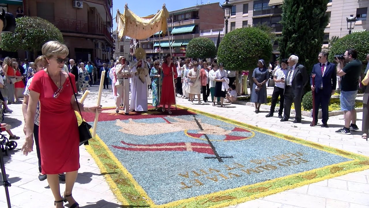 Alegría, fe y devoción en el Día del Corpus en Daimiel