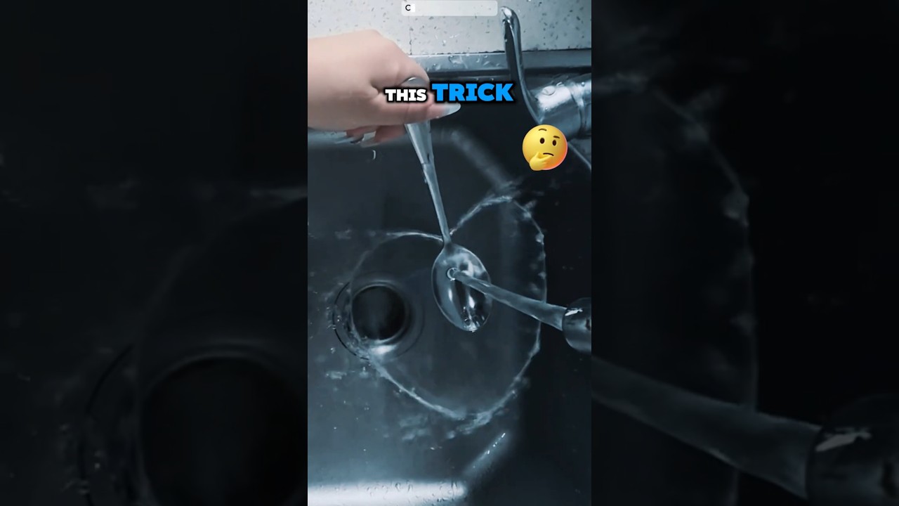 How to make a heart splash with just a spoon 💧❤️ 