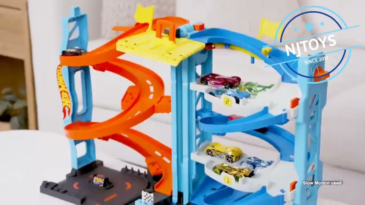 Hot Wheels Track City Transforming Race Tower