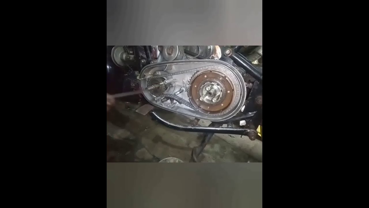 Royal Enfield Old Bullet Engine restore part 4 assembly part 3 👉 clutch and gear #bullet mechanic