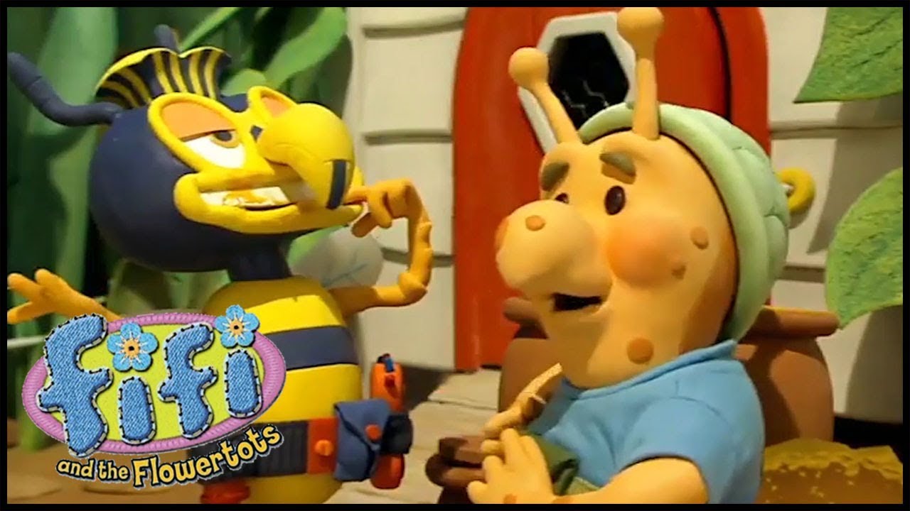 Fifi and The Flowertots | Smelly Slugsy | Cartoon For Children 🌻
