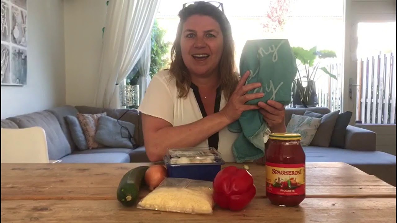 Koken met Es Macaroni