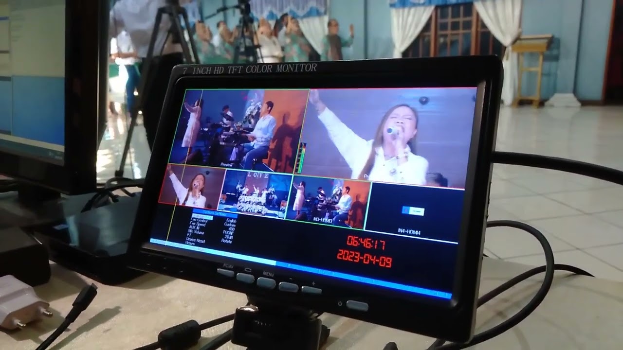 Multi camera switcher with Devicewell HDS7305