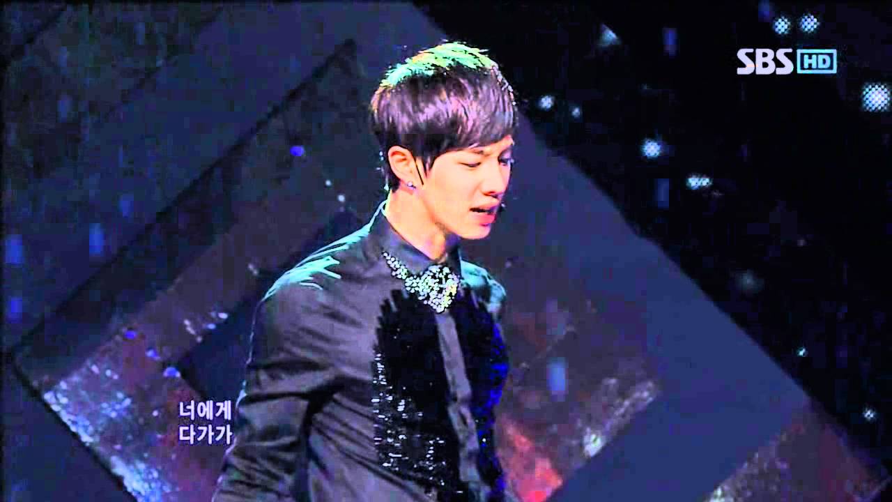 Gikwang & Hyunseung - пусть идет снег @ SBS Inkigayo популярная песня 101226