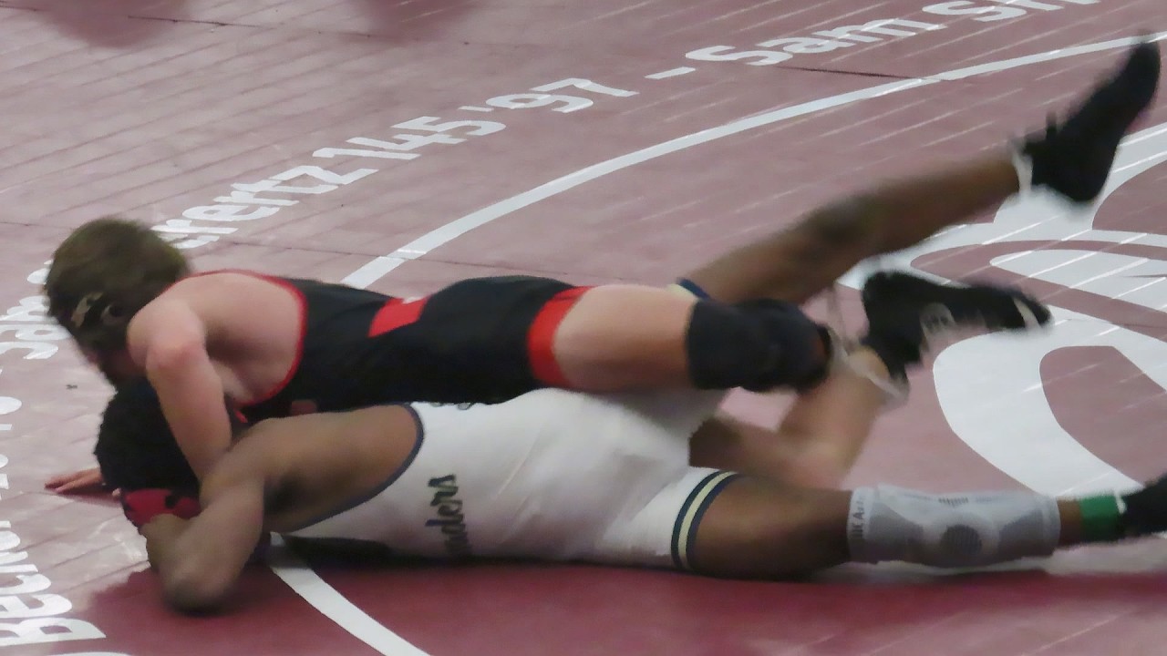 120 #1 Dale Maxville, Kirkwood over #2 Nathan Fisher, Althoff Belleville  8-5
