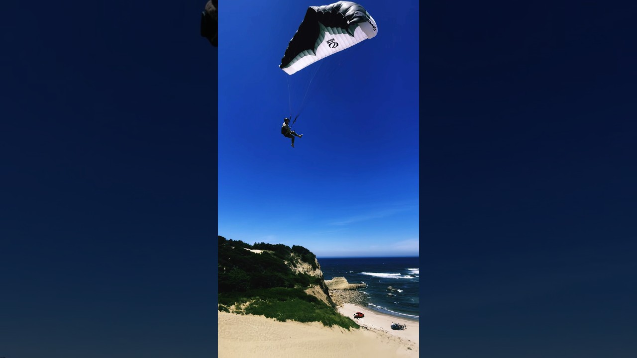 Can&rsquo;t wait to go back #capekiwanda #paragliding #miniwing #ozoneparagliders #flying #dunes #soaring