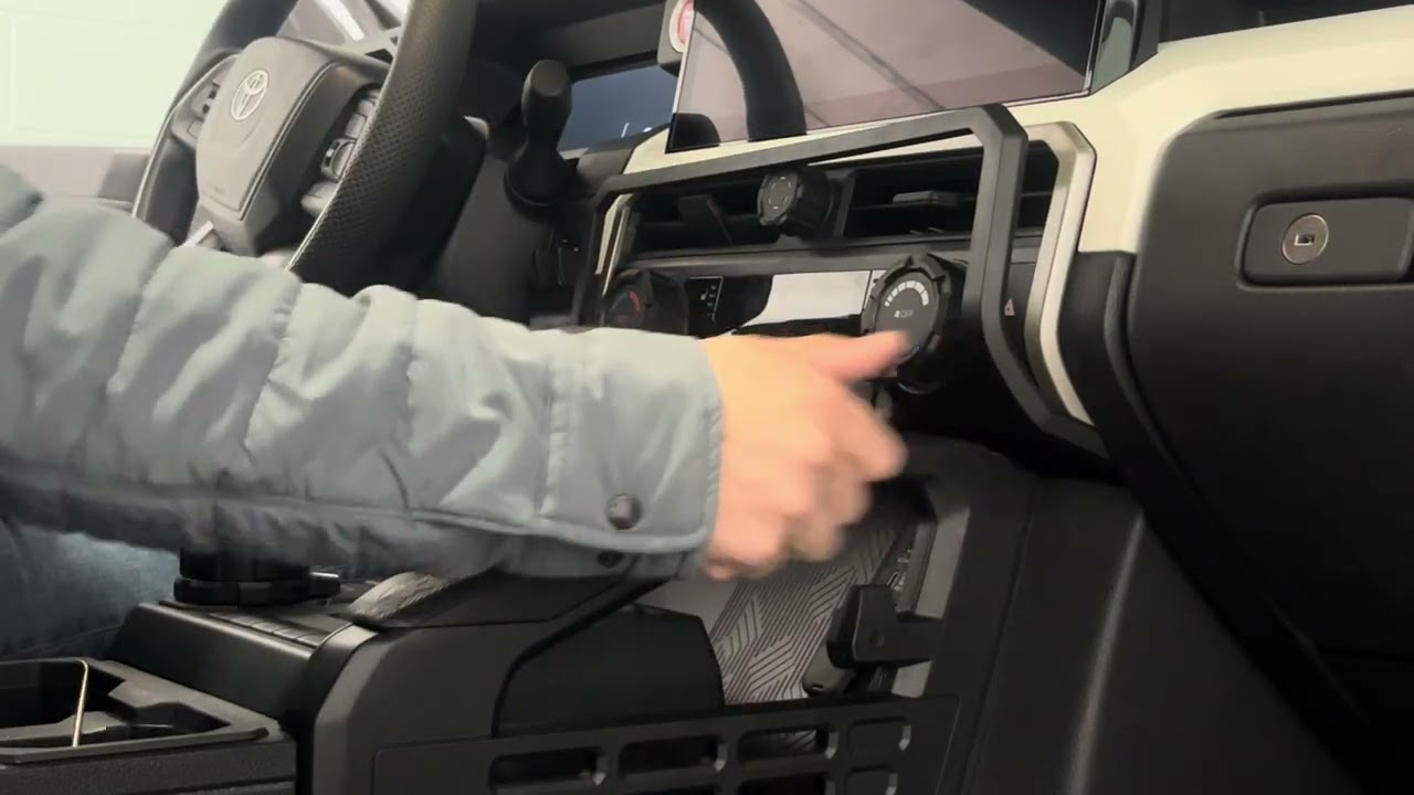 AJT DESIGN Vent Trim (2024+ Tacoma)