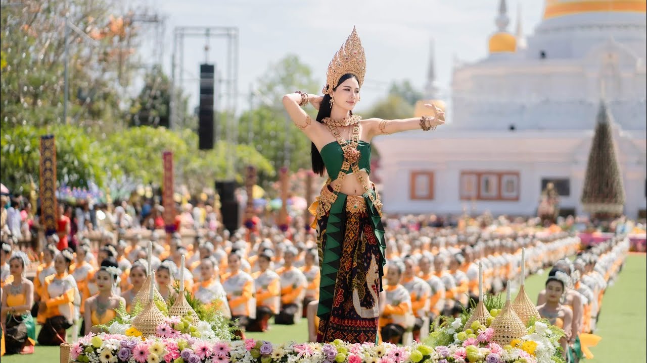 พิธีเปิดงานนมัสการพระบรมธาตุนาดูนปี 2568 @โรงเรียนนาดูนประชาสรรพ์