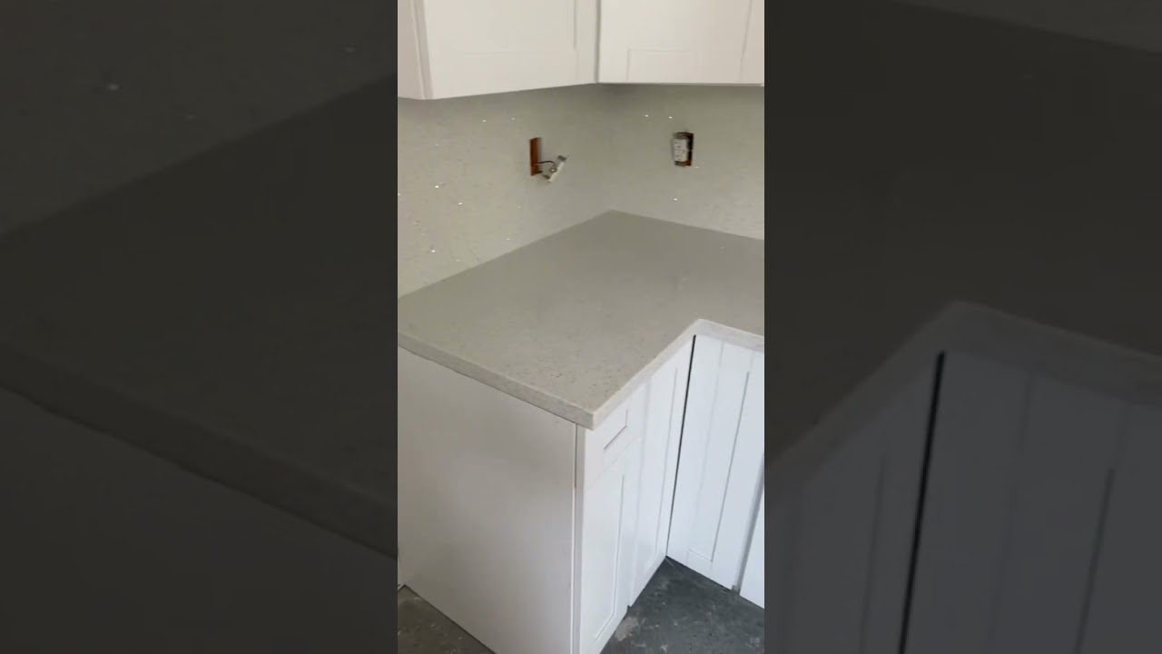 Sparkling white quartz kitchen countertop top with backsplash 😍 #smallkitchenideas
